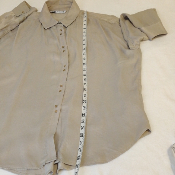 ZARA. Women's Beige Shirt - Picture 8 of 10
